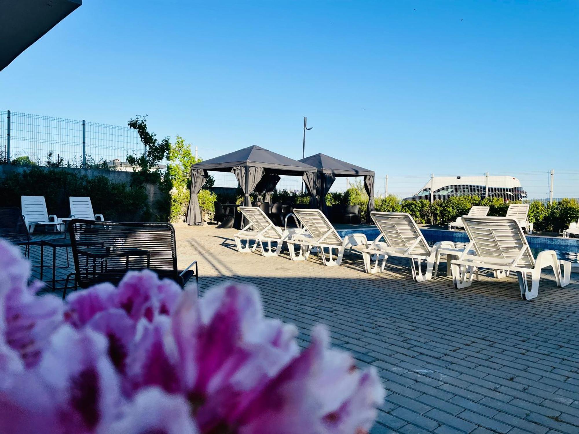 סוזופול Stefaniya Apartments מראה חיצוני תמונה